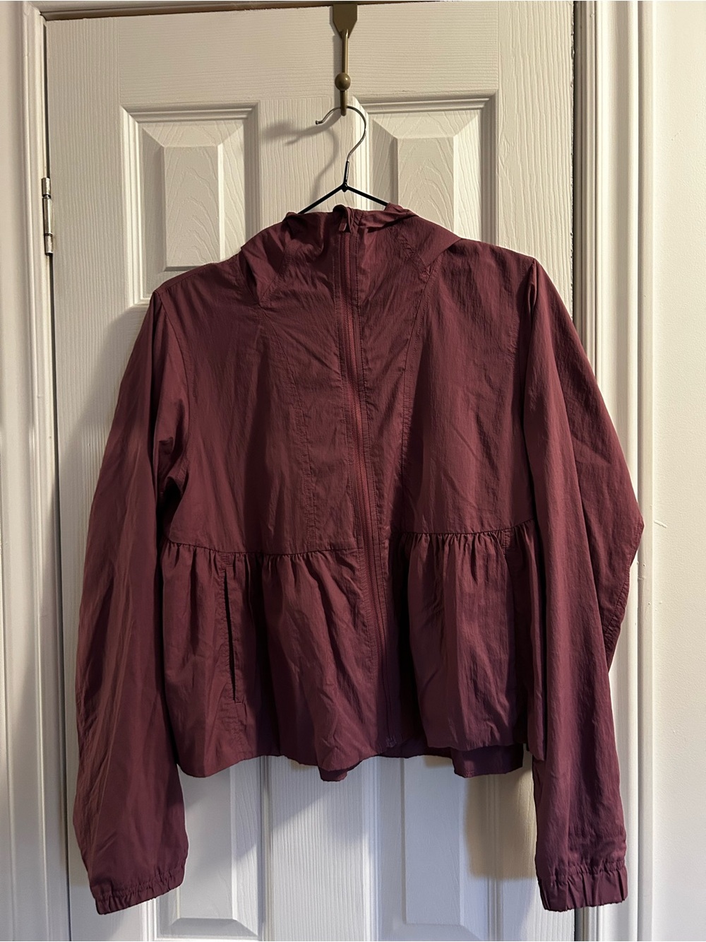 lululemon athletica windbreaker